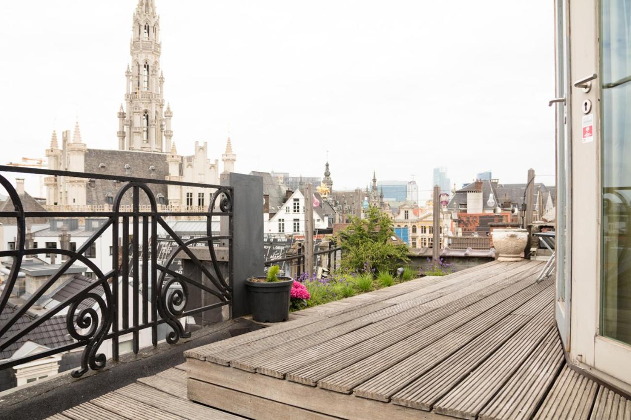 Duplex Dernier Etage Avec Terasse A Deux Pas De La Grand Place Брюксел Екстериор снимка